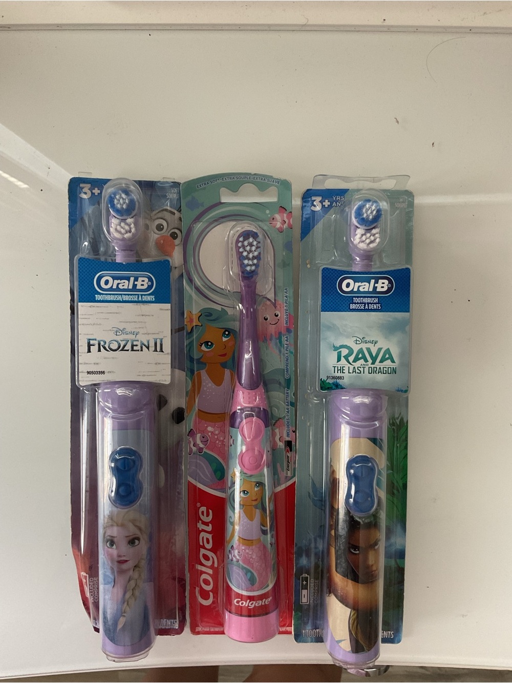 Oral‑B Kids Electric Toothbrush with Disney Characters – Purple